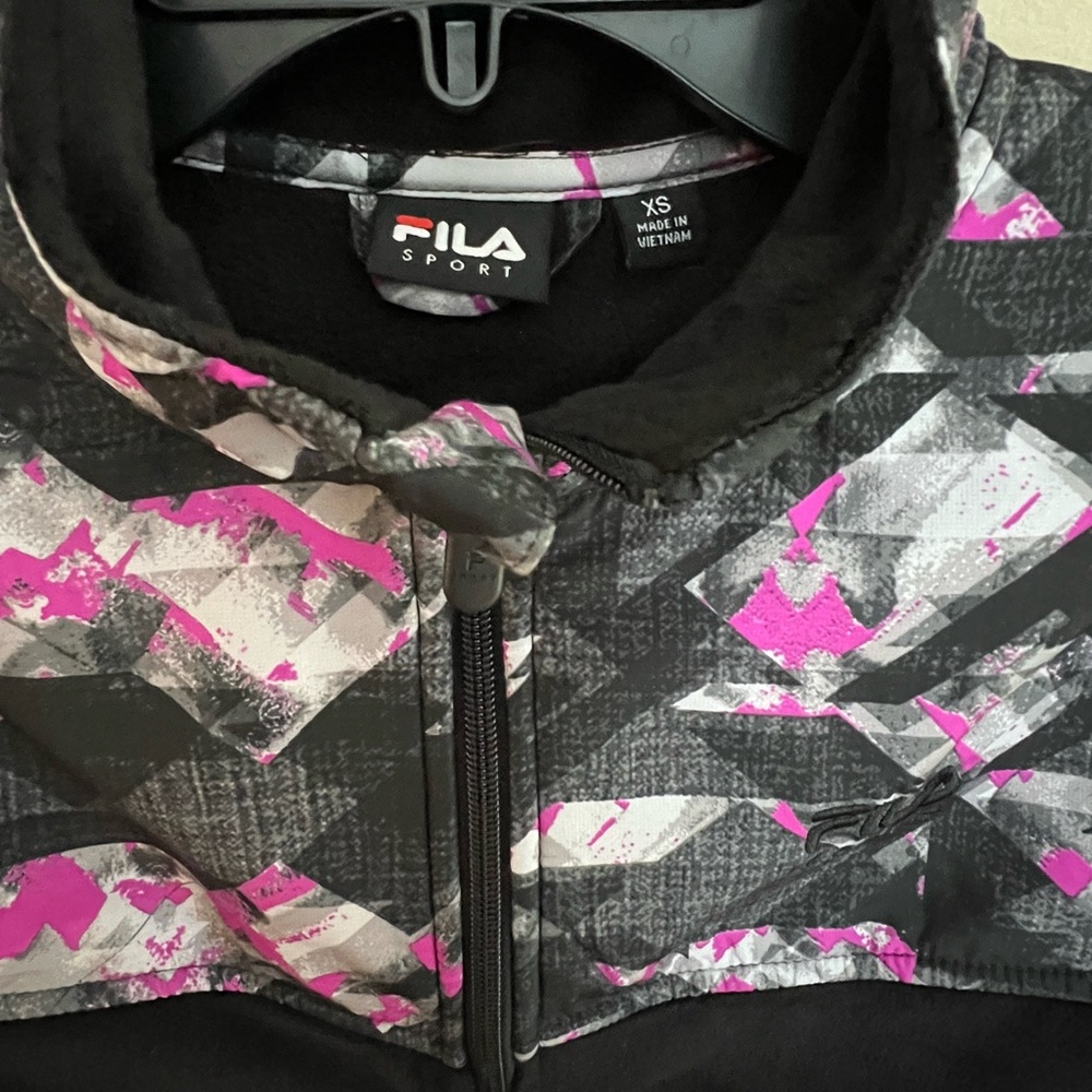Fila Jacket with pockets-size XS